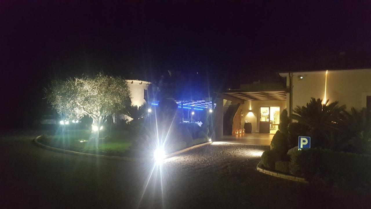 Torre Dei Mori Boutique Rooms B&B Capaccio Exteriör bild